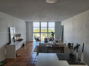 1228 West Ave 909, Miami Beach FL 33139