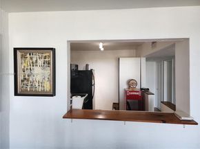 1228 West Ave 909, Miami Beach FL 33139