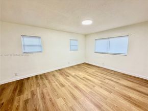 2036 NW 28th St, Oakland Park FL 33311