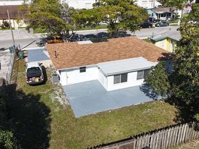 2036 NW 28th St, Oakland Park FL 33311