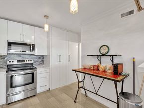 900 Bay Dr 125, Miami Beach FL 33141