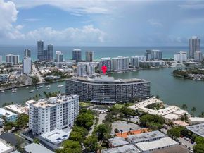 900 Bay Dr 125, Miami Beach FL 33141