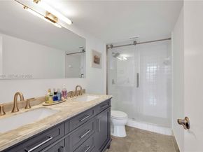 900 Bay Dr 125, Miami Beach FL 33141