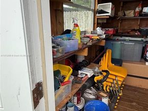 21140 NE 26th Ave, Miami FL 33180