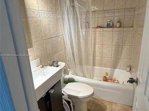 21140 NE 26th Ave, Miami FL 33180