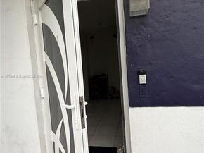 21140 NE 26th Ave, Miami FL 33180