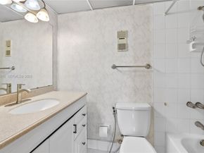 9401 SW 4th St 3016, Miami FL 33174