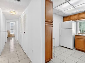 9401 SW 4th St 3016, Miami FL 33174