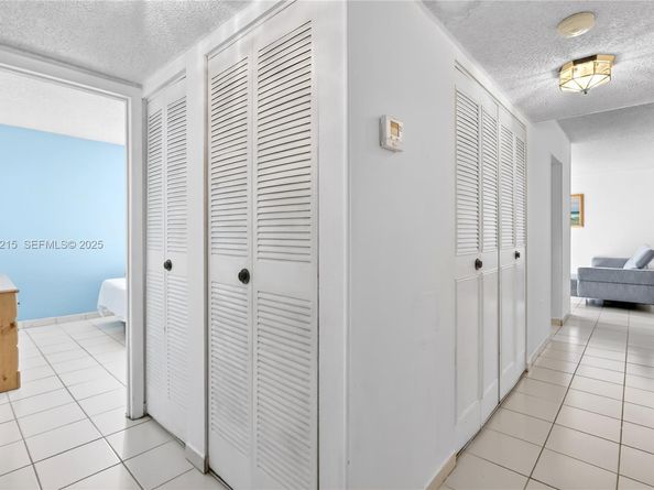 9401 SW 4th St 3016, Miami FL 33174