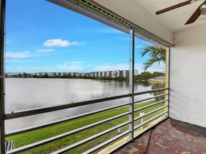 245 NE 191st St 3022, Miami FL 33179