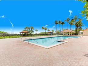 2555 Collins Ave 506, Miami Beach FL 33140