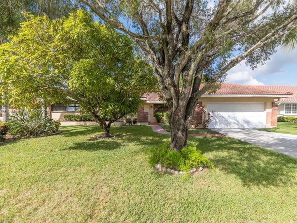 5641 Thistledown Ter, Davie FL 33331