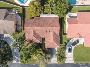 5641 Thistledown Ter, Davie FL 33331