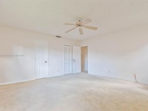 5641 Thistledown Ter, Davie FL 33331