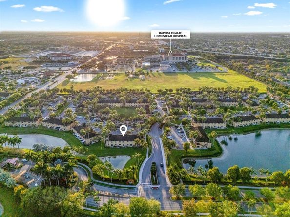 945 NE 34th Ave 103, Homestead FL 33033