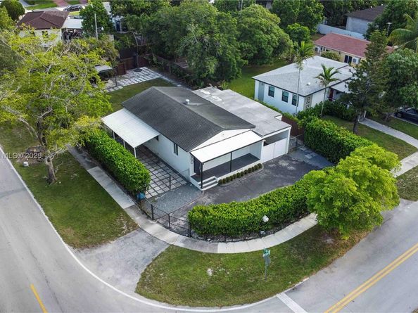 200 NW 134th St, North Miami FL 33168