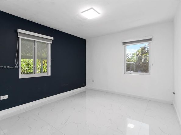 200 NW 134th St, North Miami FL 33168