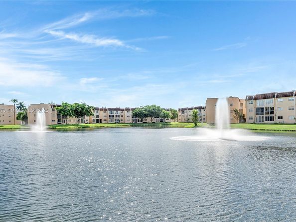 8950 Sunrise Lakes Blvd 311, Sunrise FL 33322