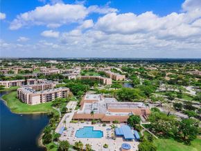 8950 Sunrise Lakes Blvd 311, Sunrise FL 33322