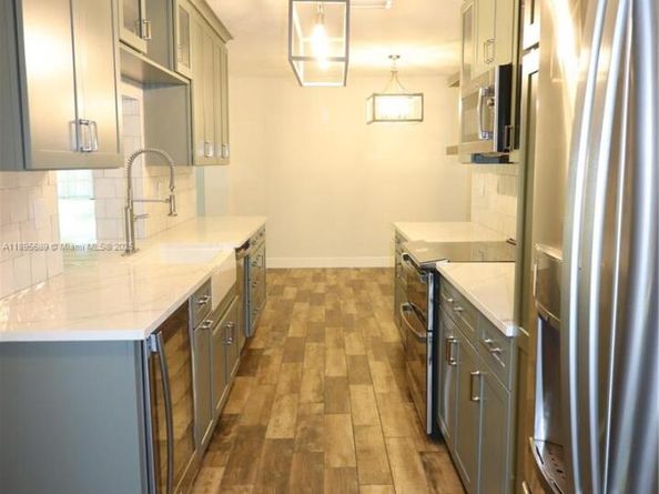 17191 SW 85th Ave, Palmetto Bay FL 33157