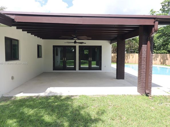 17191 SW 85th Ave, Palmetto Bay FL 33157