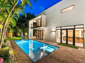 7621 SW 59th Ct, South Miami FL 33143