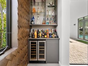 7621 SW 59th Ct, South Miami FL 33143