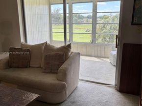 1045 Country Club Dr 307, Margate FL 33063