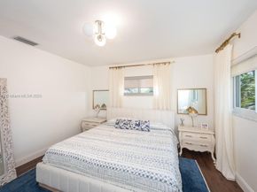 9400 E Broadview Dr, Bay Harbor Islands FL 33154