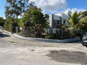 6730 NE Miami Pl, Miami FL 33138