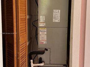 6730 NE Miami Pl, Miami FL 33138