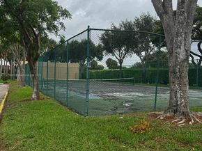 6023 10th Ave N 215, Green Acres FL 33463
