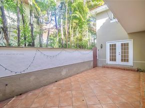 1543 Dorado Ave, Coral Gables FL 33146