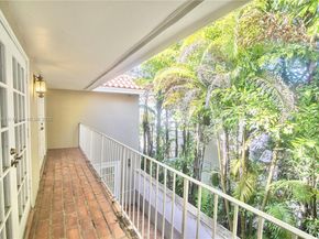 1543 Dorado Ave, Coral Gables FL 33146