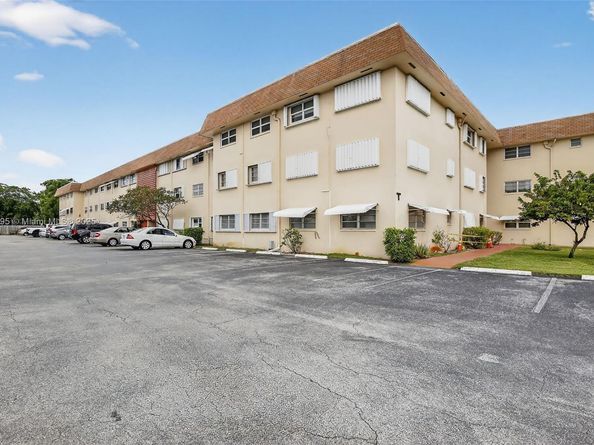 5300 Washington St T218, Hollywood FL 33021