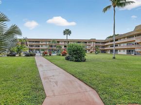 5300 Washington St T218, Hollywood FL 33021