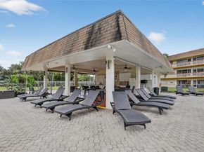 5300 Washington St T218, Hollywood FL 33021