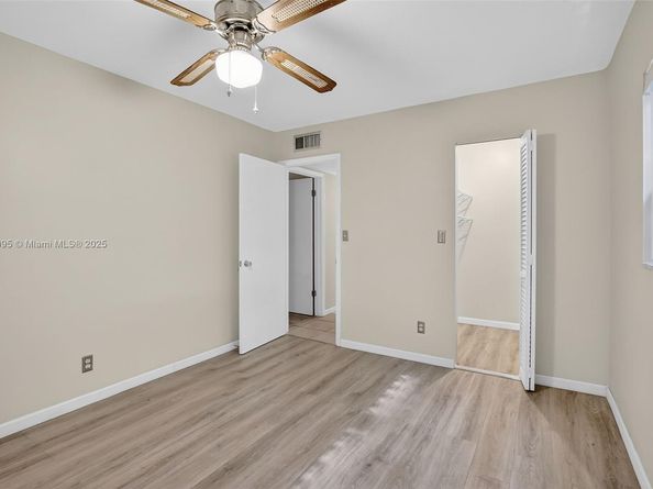 5300 Washington St T218, Hollywood FL 33021