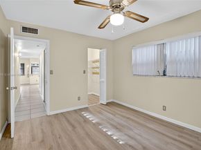 5300 Washington St T218, Hollywood FL 33021