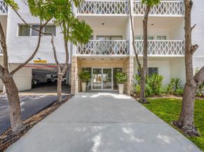 10001 W Bay Harbor Dr 404, Bay Harbor Islands FL 33154