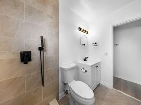 10001 W Bay Harbor Dr 404, Bay Harbor Islands FL 33154