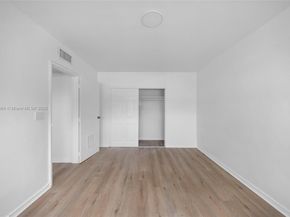 10001 W Bay Harbor Dr 404, Bay Harbor Islands FL 33154