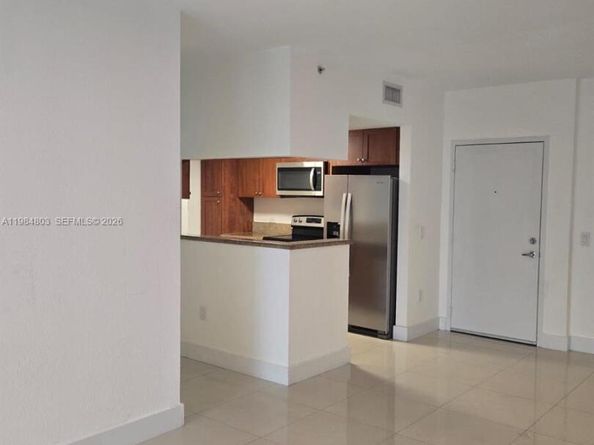 36 NW 6th Ave 408, Miami FL 33128