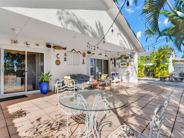 11365 SW 143rd Ct, Miami FL 33186