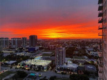1800 N Bayshore Dr