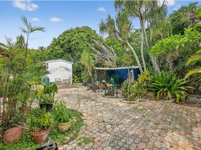 7201 SW 4th Ct, North Lauderdale FL 33068