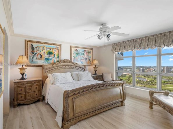 3500 Mystic Pointe Dr 3505, Aventura FL 33180
