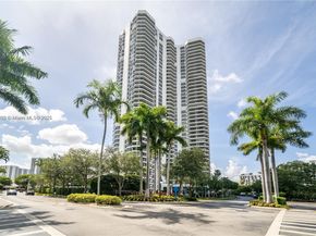 3500 Mystic Pointe Dr 3505, Aventura FL 33180