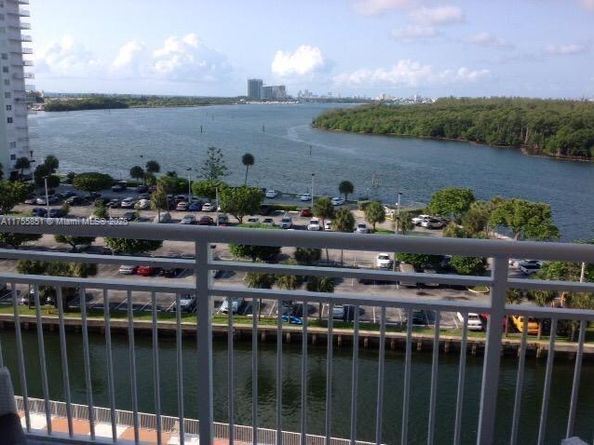400 Kings Point Dr 810, Sunny Isles Beach FL 33160
