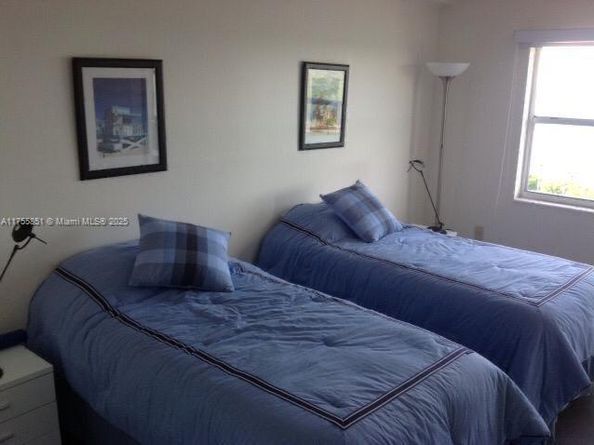 400 Kings Point Dr 810, Sunny Isles Beach FL 33160